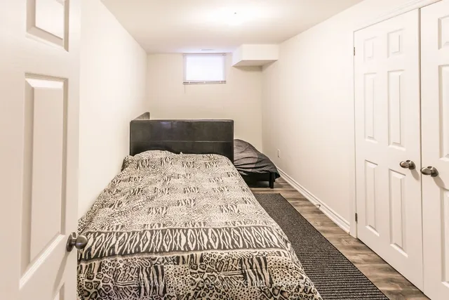 Additional image 31 of 8 PLAYFAIR Crt