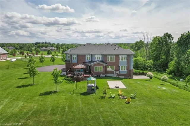 Additional image 41 of 100 Chesswood Trail