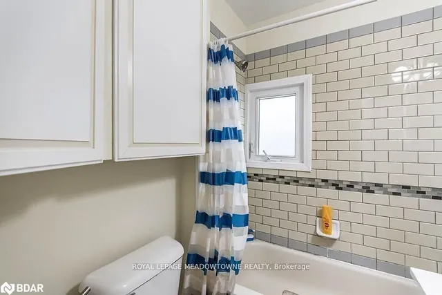 Additional image 22 of 77 Province St