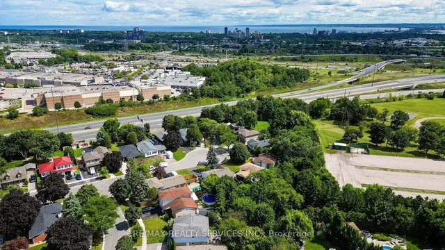 Additional image 37 of 1301 Janina Blvd