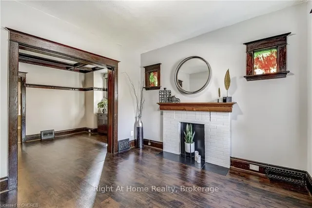 Additional image 7 of 183 ROSSLYN Ave