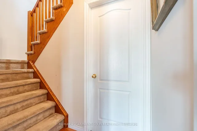 Additional image 25 of 566 Southridge Dr Unit 32