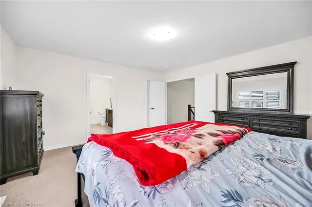 Additional image 23 of 3 Aldgate Ave