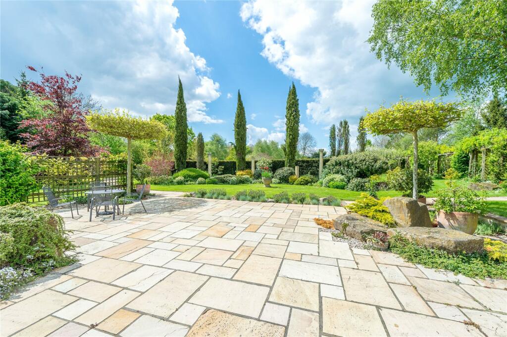 Additional image 9 of Roe End Lane, St. Albans, AL3