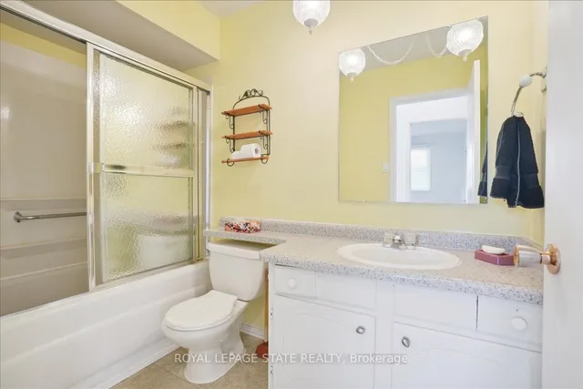 Additional image 25 of 77 Cranbrook Dr