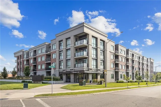 Additional image 2 of 1 Redfern Avenue Ave Unit 220