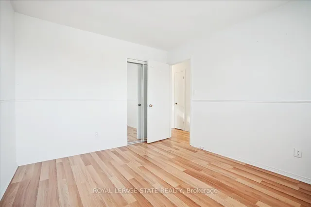 Additional image 22 of 77 Cranbrook Dr