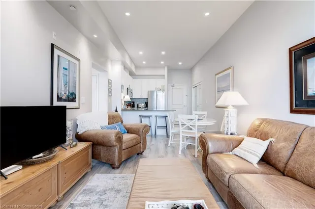 Additional image 12 of 35 Southshore Cres Unit 404