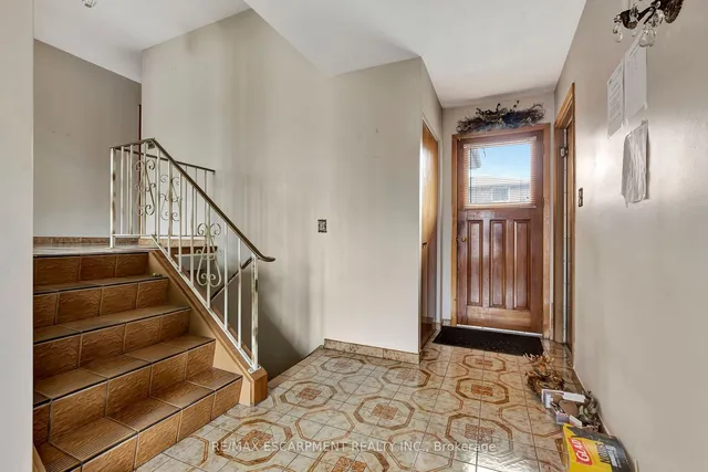 Additional image 5 of 11 Marcella Cres