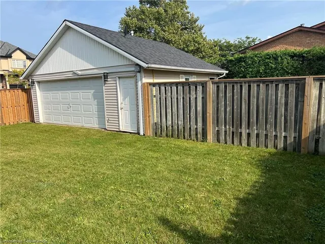 Additional image 47 of 274 Margaret Ave