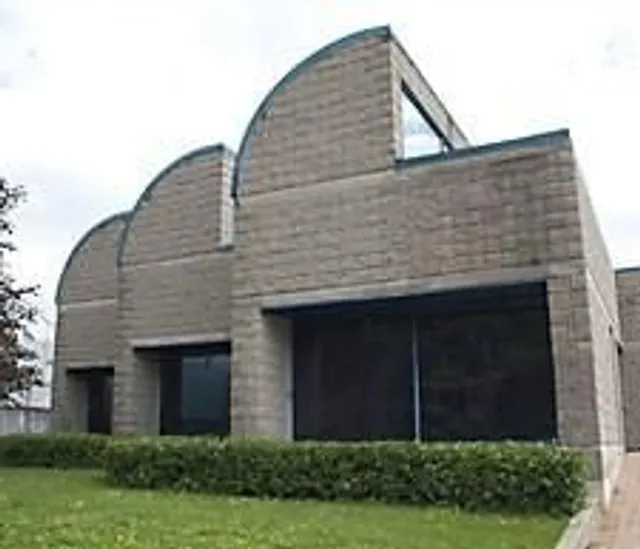 Additional image 35 of 7076 MCNIVEN Rd