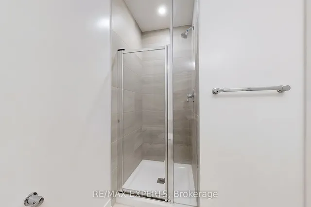 Additional image 25 of 1440 Clarriage Crt Unit 106