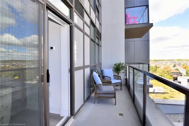 Additional image 28 of 450 Dundas St Unit 707