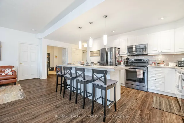 Additional image 16 of 399 Elizabeth St Unit 210