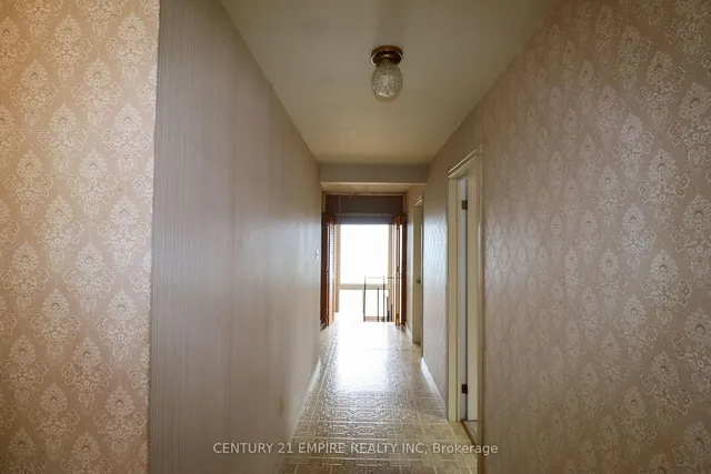 Additional image 18 of 37 Church St