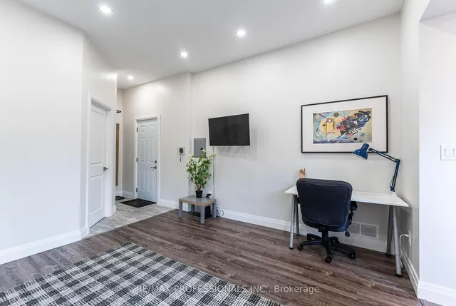 Additional image 8 of 247 Robert St