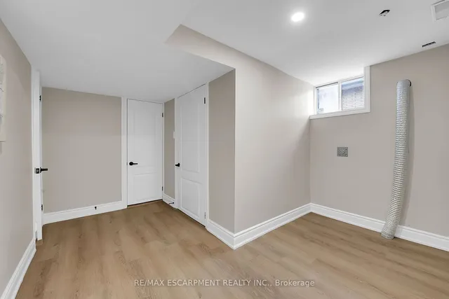 Additional image 24 of 67 Glendee Rd