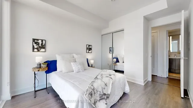 Additional image 16 of 20 Inn on the park Dr Unit 1931