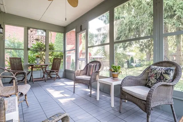 Additional image 20 of 5 Rowanwood Ave