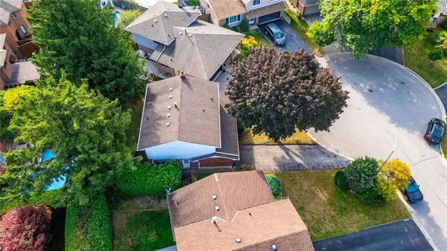 Additional image 4 of 555 LETITIA Crt