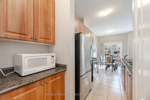 Additional image 12 of 815 Miltonbrook Cres