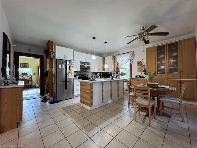 Additional image 15 of 1650 6th Con Rd W Rd