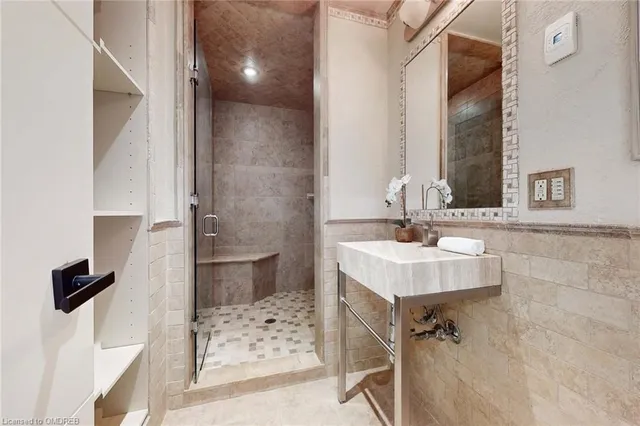 Additional image 19 of 34 Maple Ave