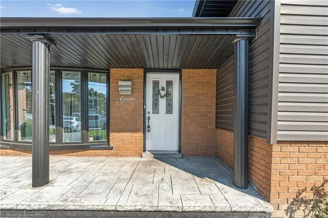 Additional image 4 of 6 Rideau Cres