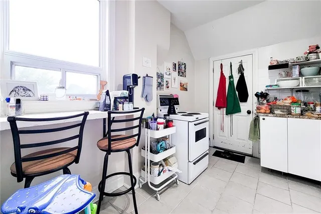 Additional image 20 of 114 Tisdale St