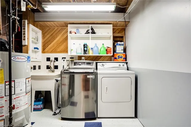 Additional image 34 of 31 Moss Blvd Unit 17