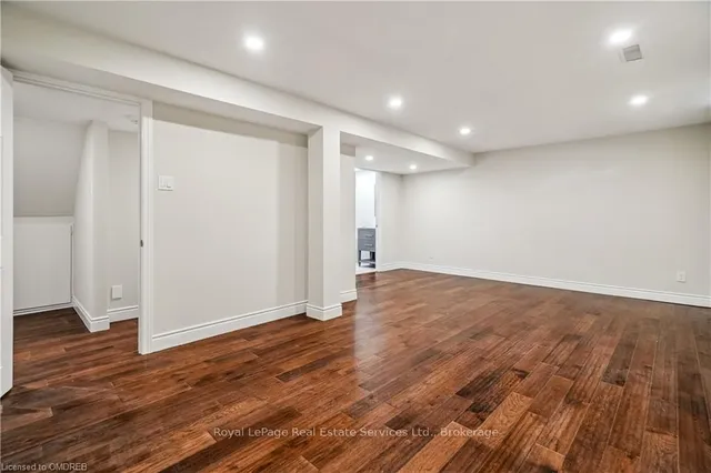 Additional image 36 of 1513 UPPER MIDDLE Rd Unit 3