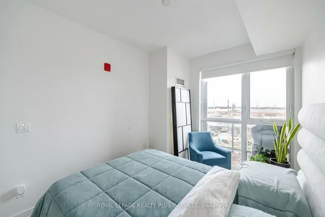 Additional image 23 of 5230 Dundas St Unit A629