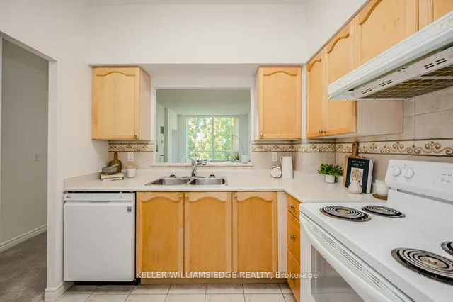 Additional image 29 of 100 Burloak Dr Unit 2505