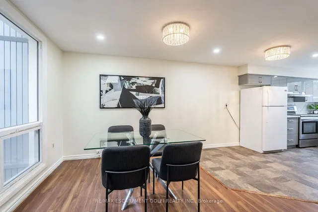 Additional image 10 of 25 Britten Clse Unit B52