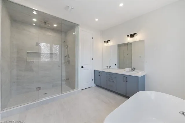 Additional image 16 of 518 Markay Common