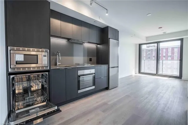 Additional image 11 of 1 Jarvis St Unit 908