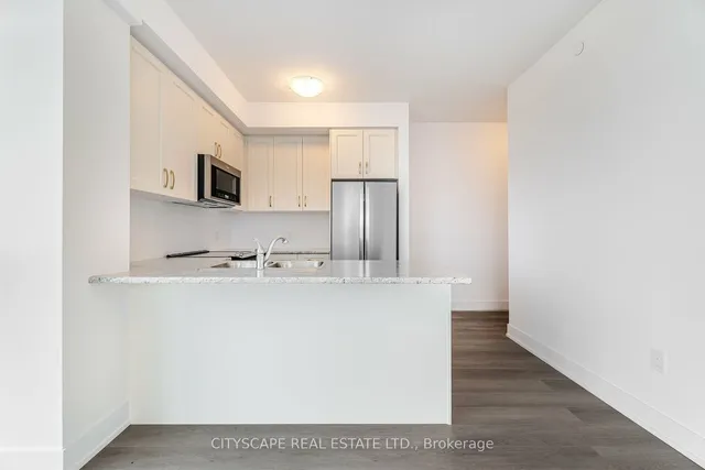 Additional image 8 of 460 Dundas St Unit 1105