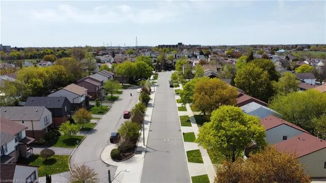 Additional image 35 of 383 East 22nd St