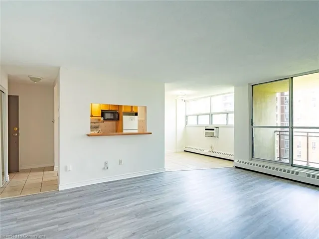 Additional image 16 of 1950 Main St Unit 701