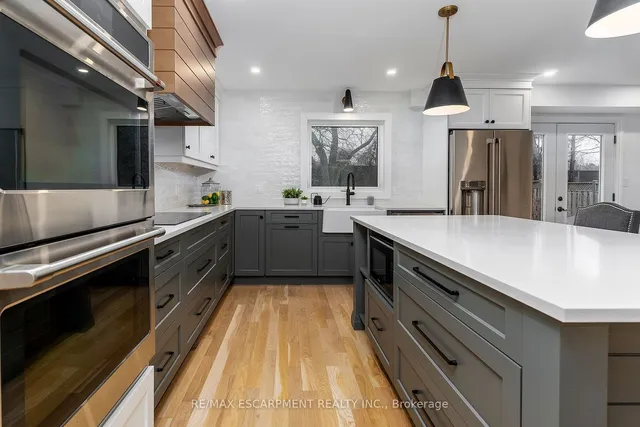 Additional image 7 of 379 Devonshire Terr