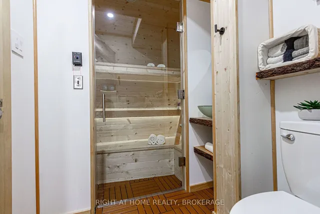 Additional image 35 of 1192 Raspberry Terr