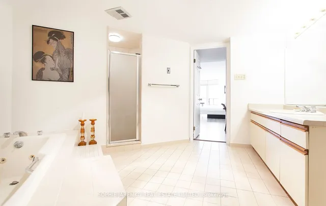 Additional image 32 of 160 Frederick St Unit 706