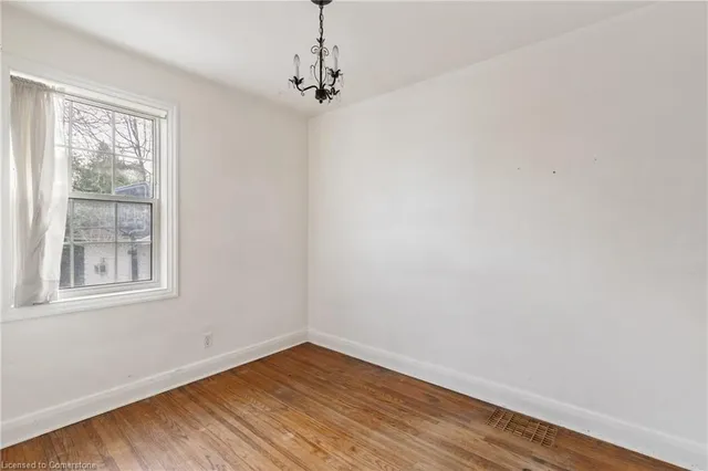 Additional image 27 of 175 Rosedale Ave