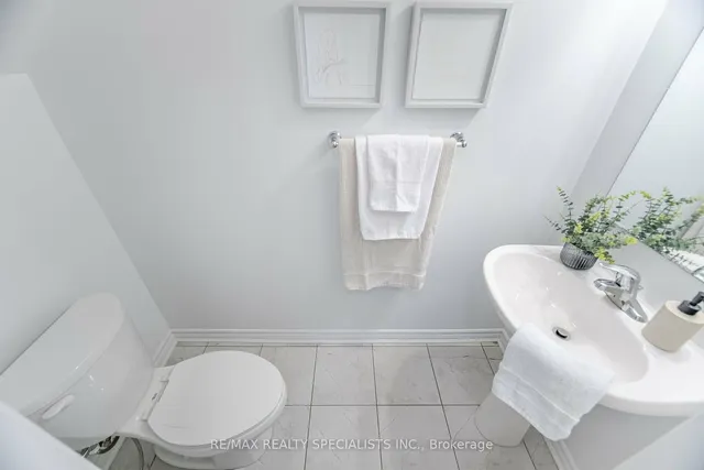 Additional image 18 of 1629 Gainer Cres