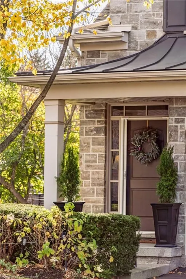 Additional image 46 of 36 Mcgrath Crt