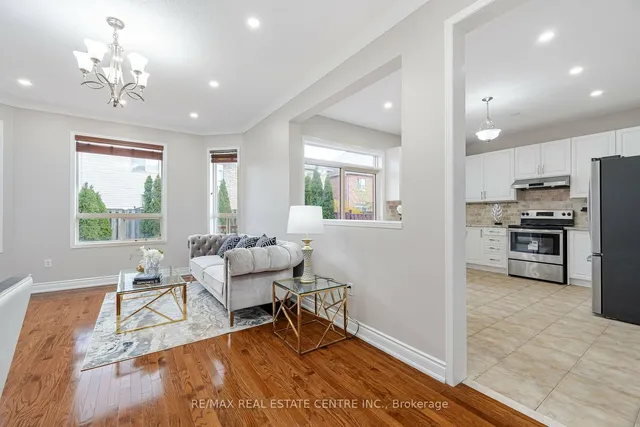 Additional image 13 of 1016 Mccuaig Dr