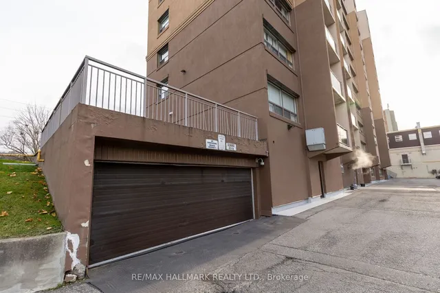 Additional image 25 of 1950 Main St Unit 607