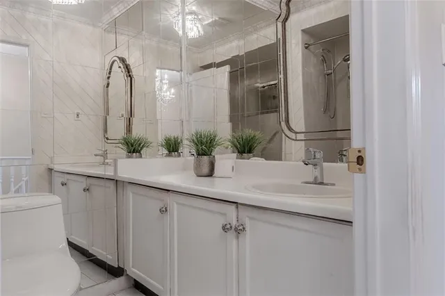 Additional image 26 of 895 MAPLE Ave Unit 605