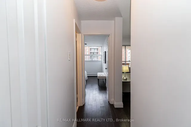 Additional image 19 of 1950 Main St Unit 607