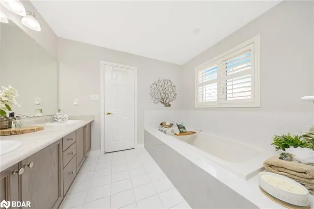 Additional image 16 of 599 Nairn Cir